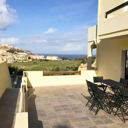 Mare E Tramonti Feriehus *